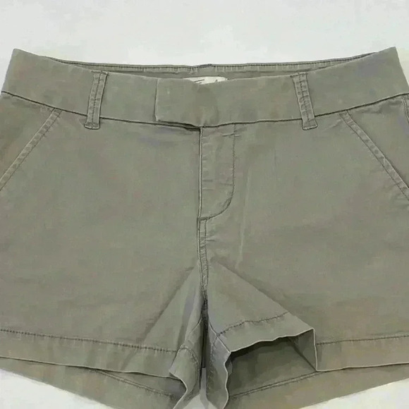 Fossil Womens Grey Shorts Size 6 - Picture 1 of 6